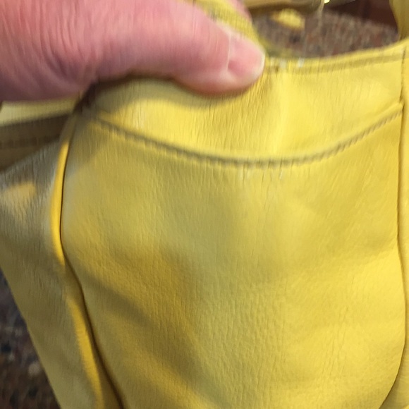 *****PRICE DROP***   THE SAK LEATHER SHOULDER BAG - Picture 4 of 9